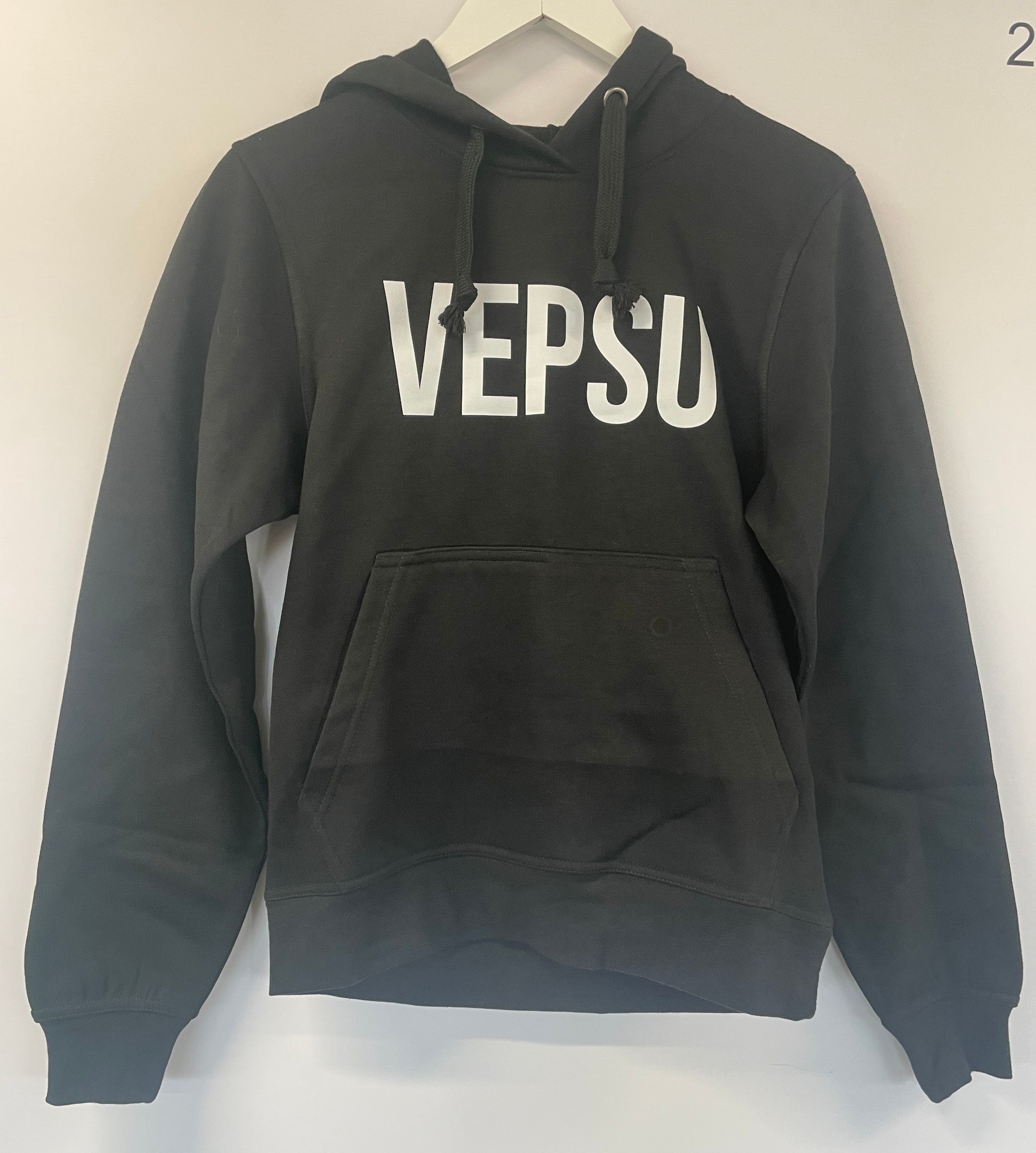 Huppari Vepsu musta