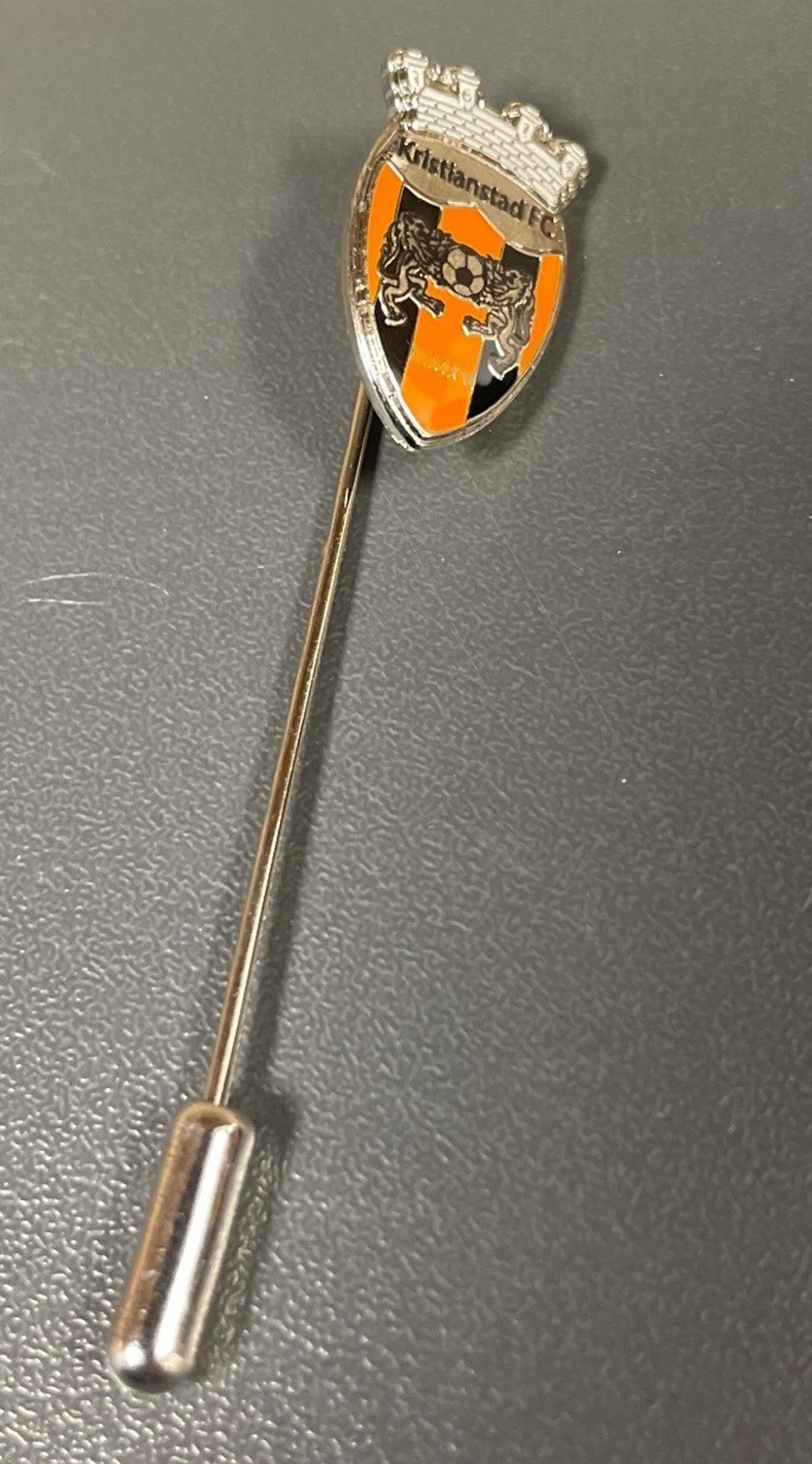 Klubbnål/Pin